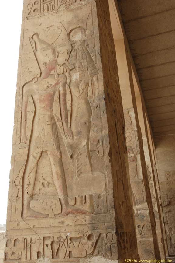 Abydos02_entree-fresque75