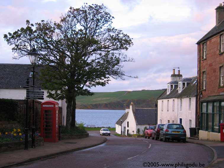 w1635_Cromarty_telBooth