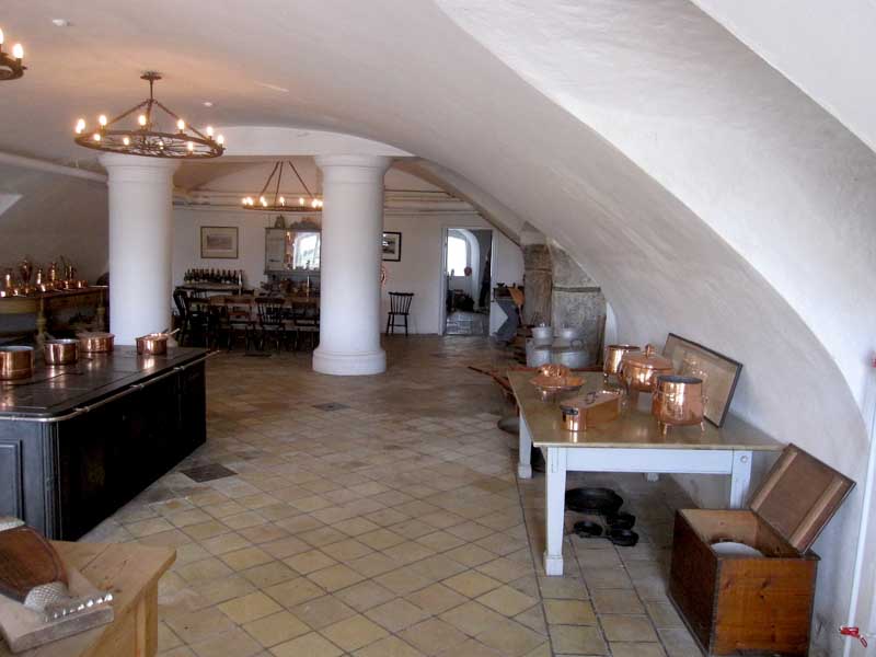 w-DK_9142-w-DK_2641-cuisine-chateau