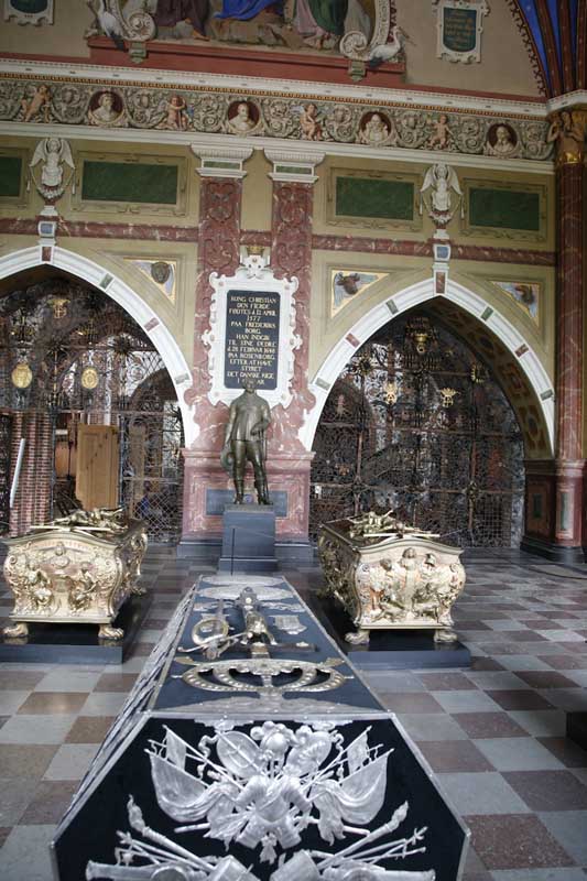 w-DK_9510 -eglise-int