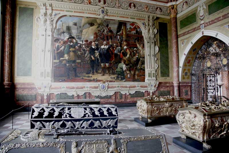 w-DK_9514-Roskilde-Dom-tombeaux_chapelle