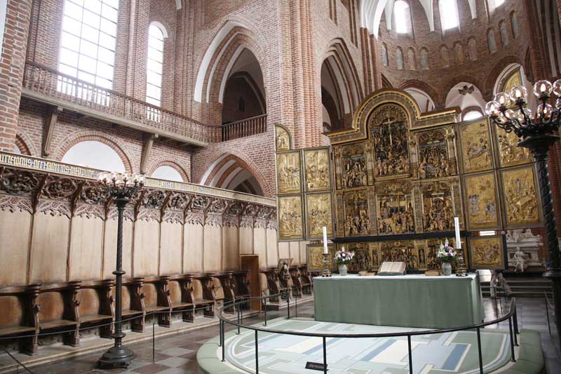 w-DK_9549-eglise-int